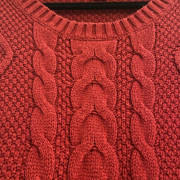 Red Cable Knit Sweater Size Large - Picture 2 of 6